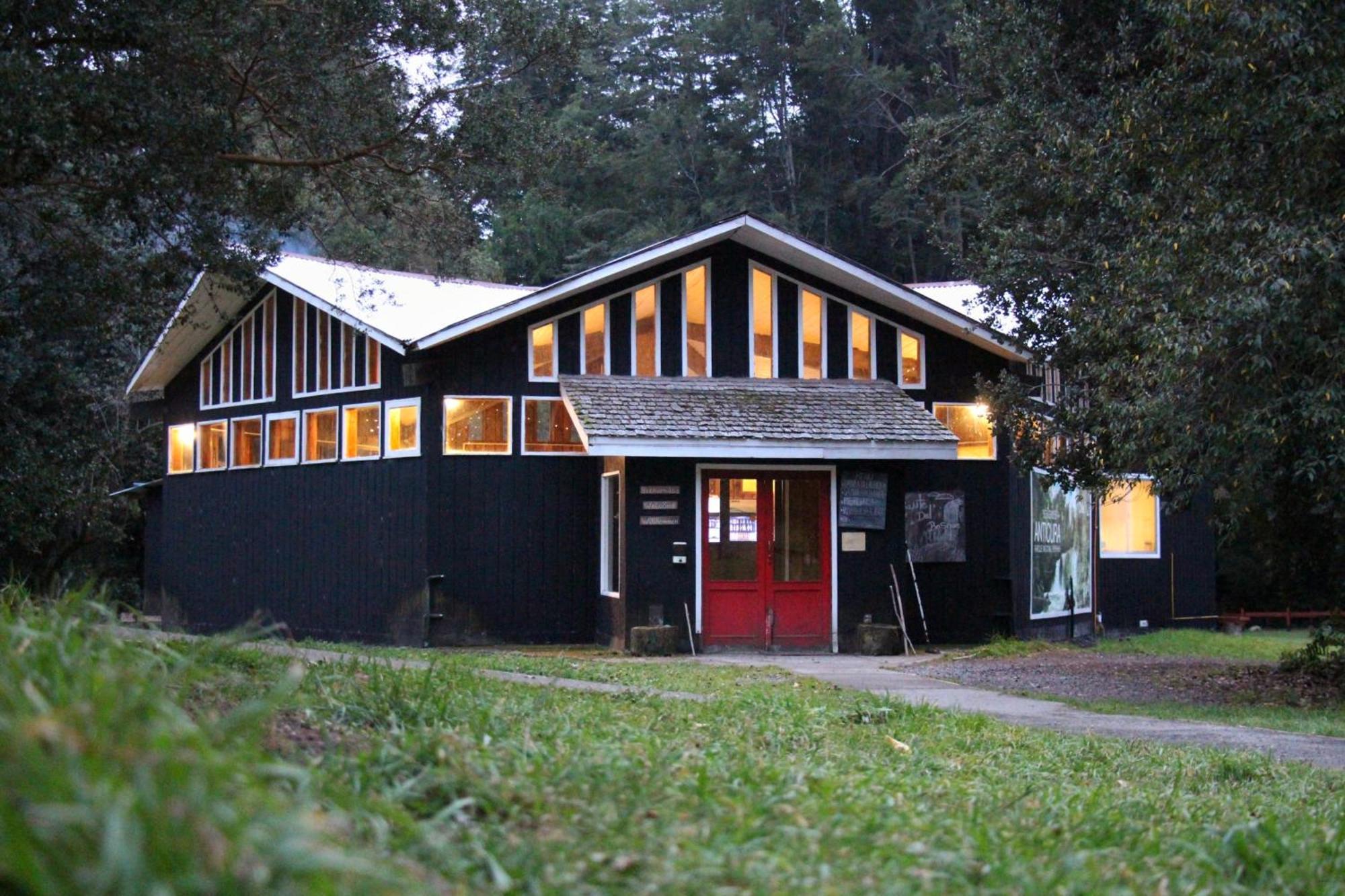 Centro Turistico Parque Nacional Puyehue Chalé Anticura